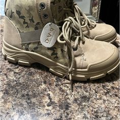 Men’s Lace Up Camouflage, Military Tactical Boots. Waterproof Combat Desert Boots. These Boots Are Size 9.5 Brand New, I Have Other Sizes They Are : 8, 12, . They Are Very Nice And Comfortable. The Color Is Beige And Green. The Upper Material On The Boots Is Canvas. And The Inner Material Is Plush. Smoke-Free Home Environment. Fast Shipping.. Khaki Combat Style Lace-up Hiking Boots, Khaki Combat Lace-up Hiking Boots, Khaki Combat Waterproof Lace-up Boots, Khaki Military Combat Boots For Outdoor Activities, Military Style Khaki Combat Boots With Round Toe, Khaki Combat Hiking Boots With Reinforced Toe, Tactical Khaki Combat Boots With Round Toe, Tactical Khaki Combat Boots For Hiking, Combat Waterproof Boots With Reinforced Toe In Khaki