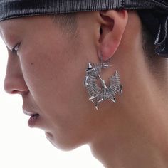 ILLUSORY Mechanical Zipper Earrings | PROJECTISR US Zipper Earrings, Futuristic Accessories, Punk Aesthetics, Premium Streetwear, Concept Of Time, Apocalypse Aesthetic, Baggy Sweatpants, Sneakers And Socks, Half Shirts