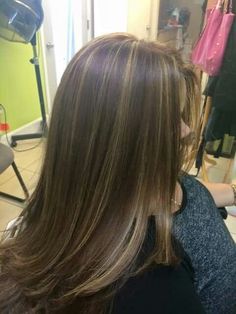 Shoulder Length Hair With Blonde Highlights, Hight Light, Light Streaks, Hair Stylies