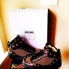 Nwt,In Box,With Dustbag,Never Worn,Mint Condition,Authentic Moschino Women's Shoes,100%Genuine Leather,Laced Up,Dress Up Or Down,Super Duper Cute!!!!!,Sz 8,Originally $1250,Selling For $440,Price Firm!! : ) Designer Leather Party Sneakers, Gold Leather Party Sneakers, Luxury Gold Sneakers For Party, Luxury Party Sneakers, Moschino Shoes, Moschino Cheap And Chic, Chic Sandals, Black Strappy Heels, Square Toe Heels