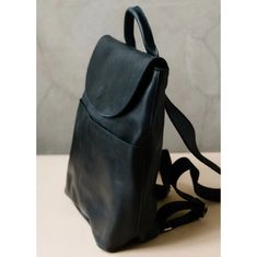 ABLE- Ella Backpack – The Lovely Fig Plus Size Business, Modern Backpack, Shoulder Support, Black Leather Backpack, Minimal Chic, Button Jewelry, Backpack Purse, Black Backpack, Scarf Hairstyles