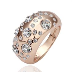 Lucy Ring freeshipping - Hollywood Sensation® Diamond Rings For Women, Rose Gold Band, Domed Ring, Gold Plated Rings, Rings For Women, Crystal Rings, Schmuck Design, Gold Bands, Ring Verlobung