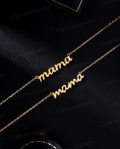 ❤ Item Details: Metal: Sterling Silver / Rose gold Plated / Yellow gold Plated OR 10K/ 14K/ 18K Solid Gold (White gold / Rose gold / Yellow gold) Pendant Size: Around 25.2*7.3 mm Chain Style: Cable ✨Personalization Service We offer various customization options to create personalized jewelry. Choose your birthstone, add engravings, or design a unique piece inspired by your ideas. Contact me to start creating your custom jewelry. https://customurjewelry.etsy.com/listing/911146000/custom-order ✨Av Mother's Day Gold Plated Clavicle Chain, 14k Gold Nameplate Necklace With Adjustable Chain, Gold Custom Pendant Necklace For Valentine's Day, Gold Plated Clavicle Chain For Mother's Day, Gold Pendant Necklace For Valentine's Day, Gold Name Charm Necklace As Gift For Mom, Gold Name Charm Necklace For Mom, Gold Charm Necklace With Name For Mom, Minimalist 14k Gold Necklaces For Mother's Day