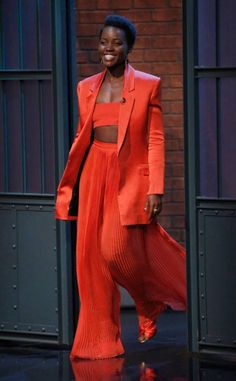 Balmain Outfit, Balmain 2016, Lupita Nyong, Orange Suit, Lupita Nyongo, Lupita Nyong'o, Mode Casual, Maxi Skirts, Mode Vintage