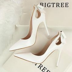 Gender:Women Item Type:Pumps With Platforms:Yes Heel Height:Super High (8cm-up) Outsole Material:Rubber Closure Type:Slip-On Insole Material:PU Fashion Element:Butterfly-knot Platform Height:0-3cm Toe Shape:Pointed Toe Lining... High Heels Classy, Bow High Heels, Nude High Heels, Basic Heels, Heels Classy, Womens Stilettos, Patent Shoes, Autumn Collection, Point Shoes