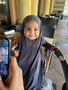 La Mecca, Baby Hijab, Estilo Hijab, Muslim Family, Muslim Kids, Hijabi Aesthetic, Hijabi Style