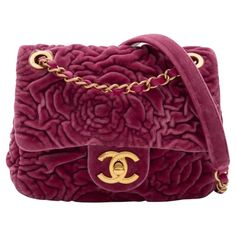 Beautiful camellia velvet mini square flap bag. Already chipped. Overall still in very good condition, with minimal signs of wear. Beautiful collectible piece. Comes with its dust bag. Camelia Chanel, Quilted Velvet, Hermes Kelly Bag, Beautiful Museum, Classic Flap Bag, Vintage Shoulder Bag, Cheap Handbags, Cheap Bags, Chanel Vintage