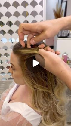 Hairstyles To Go With High Neck Dress, Easy Wedding Hair For Long Hair, Hairstyles For Medium Hair Wedding Guest, Hair Do With Extensions Up Dos, Boho Formal Hair, Hair Styles For Square Neck Dresses, Simple Curled Hairstyles For Long Hair, Half Up Half Down Thick Long Hair, Half Up Half Down Wedding Hair Medium Length Hairstyle Tutorials