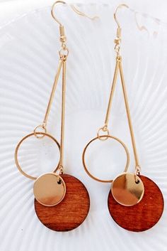 Pretty wood dangly earrings. 😍👂 click to shop more colors  #woodnecklaces Trendy Round Brass Earrings, Copper Drop Earrings, Elegant Brown Circular Jewelry, Wood Pallet Signs, Logo Items, Wood Jewelry, Feather Light, Dangly Earrings, Wood Earrings