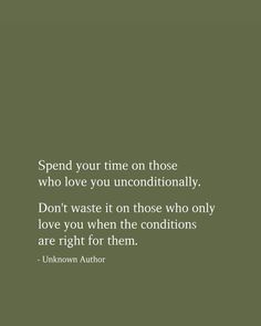 Focus on those who love you through thick and thin, not just when it's easy. True love doesn't come with conditions. ❤️ #UnconditionalLove #TrueLove #ValueYourTime #LoveWithoutLimits #SelfWorth #HealthyRelationships #RealLove #ChooseWisely