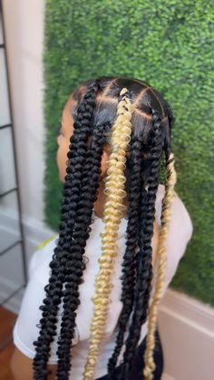 Medium Butterfly Knotless Braids, Butterfly Braid Knotless, Passion Braid Ponytail, Large Knotless Butterfly Box Braids, Butterfly Jumbo Box Braids, Butterfly Braids With Color, Cute Jumbo Box Braids Hairstyles, Butterfly On Braids, Jumbo Knotless Butterfly Braids