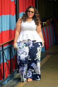 Plus Size Resort Wear, Garner Style, Outfits Curvy, White Peplum, Pants White