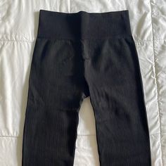 Amazon Brand Qqq Ribbed Leggings. Brand New, Never Worn! Originally Came In A Set Of 3 (Shorts + Sports Bra), But These Ended Up Being A Little Too Small And Short For Me At The Ankles. I’m 5’10” And These Stop Around 3 1/2 Inches Above My Ankle Bone. Otherwise The Material Would Have Been Super Comfy Had They Fit! High Stretch Black Pants With Built-in Shorts, Black Stretch Pants With Built-in Shorts, Stretch Ribbed Short Leg Bottoms, Black Elastic Seamless Bottoms, Fitted High Waist Ribbed Shorts, Black High Stretch Pants With Built-in Shorts, High Waist Black Ribbed Bottoms, High Waist Ribbed Workout Bottoms, Black Seamless High-waisted Biker Shorts