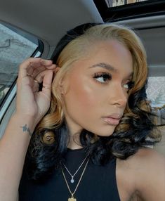 Blonde Natural Hair, Hd Lace Wigs, Highlights Curly Hair, Mixed Curly Hair, Hair Streaks, Dyed Hair Inspiration