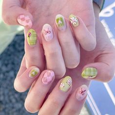 Nail art, spring nails, colorful nails, shortnails, cross nails, #nails #nailsofinstagram #nailart #naildesign #nailstagram #nailtech #nailsoftheday #nailtutorial #shortnails #nailinspo #springnails #brightnails #summernails2024 #springfashion #trending #trendy #nailartideas Cross Nails, Bright Nails, Nail Tutorials, Nail Tech, Short Nails, Swag Nails, Simple Nails, Spring Nails, Pink Nails