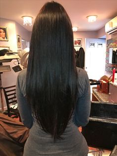 Soft V Haircut Long, Long Black Hair Extensions Styles, Long Black Hair Balayage Straight, V Shape Long Hair, Long V Cut Hair, Long Layers V Cut, Long Straight Dark Brown Hair, V Haircut For Long Hair, V Haircut