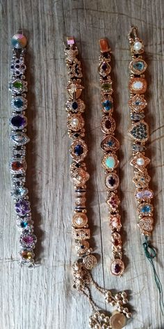 Slide Bracelet Charms, Jewel Bracelet, Dope Jewelry Accessories, Inexpensive Jewelry, Diy Jewelry Inspiration, Jewelry Aesthetic, Bangles Design, Craft Jewelry