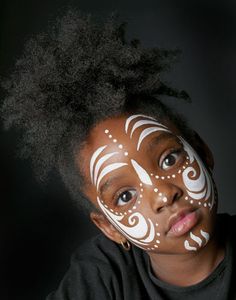 Igbo Traditional Face Paint, African Faces Art, Juneteenth Face Paint, Afro Futurism Makeup, African Face Paint Dots, Face Art Makeup Paint Ideas, African Face Painting, African Face Paint, African Makeup