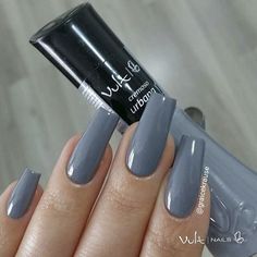 A @graicekrause arrasou na esmaltação com o #esmaltevult Urbana. Amamos ❤! #vult #vultnails Grey Nail, Grey Nail Polish, Heart Nail Designs, Nail Polish Colors Fall, Best Nails, Valentine Nails, Gray Paint, Trendy Nail Art, Heart Nails