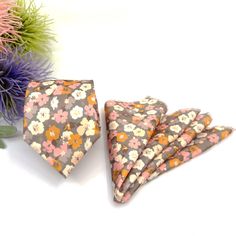 Pink Floral Necktie, Orange Necktie, Grey Backround Necktie, Slim Necktie, Groomsmen Necktie, Weddings Tie, Matched Pocket square, Matched Bowtie * Colors look different on computer monitors and cell phone screens. * Dimensions (Tie) Pocket Square ( Approx. ) : 24x24 cm (For all sizes ) Size: Slim 2.76'' (7.0 cm) x 61 '' (155 cm) * Dimensions (Bowtie) Size(approx.) Adult> 5 inches  Discounts are automatically applied according to the order amount (excluding shipping and taxes).  If you are in a Multicolor Pocket Square With Ties As A Gift, Multicolor Suit And Tie Accessories With Pocket Square, Multicolor Pocket Square For Black Tie Events, Multicolor Tie With Pocket Square, Multicolor Ties With Pocket Square, Cell Phone Screen, Floral Necktie, Boys Bow Ties, Wedding Ties