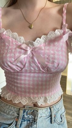 Kawaii Summer Outfits Korean Style, Coquette Top Outfit, Pink Tank Top Outfit Aesthetic, Gingham Outfit Aesthetic, Accesories 2024, Bow Tops Outfit, Glitter Tops Outfit, Gingham Top Outfit, Gingham Coquette