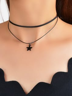 Layered Choker Necklace, Black Choker Necklace, Black Neck, Layered Chokers, Black Choker, Girly Jewelry, Really Cute Outfits, Stylish Jewelry, Girls Wear