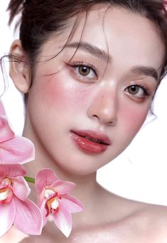 Glittery Eye Makeup, Beauty Makeup Photography, Korean Eye Makeup, Editorial Makeup