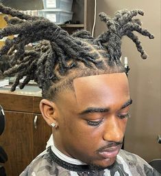 Loc Hairstyles Men Short, Men Dreadlock Styles Short Dreads, Men Dreads Styles Black Man Medium, Locs With Taper Men, Mens Faux Locs, Dreads With Fade, Men Loc Styles Medium, Dreadlock Hairstyles For Men Black