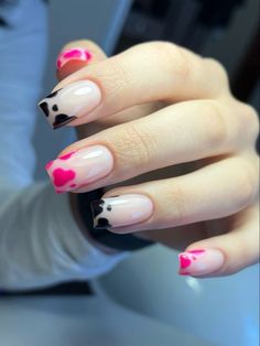 Magenta Nails, Belle Nails, Nails Arts, Hard Nails, Amazing Nails, Grunge Nails, Minimal Nails, Casual Nails, Latest Nail Art