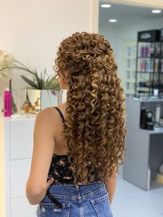 Curl Bridal Hairstyles, Prom Hair For Curly Hair Natural Curls, Wedding Hairstyles For Long Curly Hair, Wedding Hairstyles For Long Hair Curly, Afro Curls Hairstyles, Prom Hairstyles Curly Hair Natural Curls, Long Curly Wedding Hairstyles, Curly Hair Styles For Wedding, Long Curly Hairstyles For Wedding