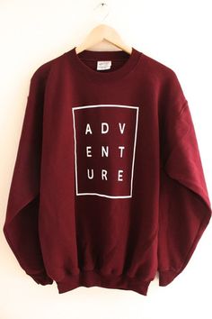 Maroon Sweatshirt, Cropped Sweatshirt, Olivia Palermo, Virtual Closet, Inspiration Mode, Graphic Crewneck Sweatshirt, Sweater Weather, Look Cool