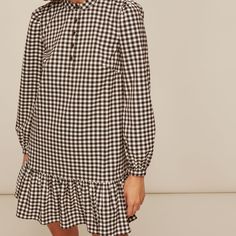 This Gingham Dress By Whistles Is Designed And Wearable To The T. With Perfect Details That Can Be Dressed Up Or Down, This Dress Is Perfect For Any Season/Event. Brown/White Gingham Fabric Gingham Fabric, Gingham Print, Gingham Dress, Neutral Colour Palette, Cut And Color, Colour Palette, Gingham, Dress Skirt, Fitness Fashion