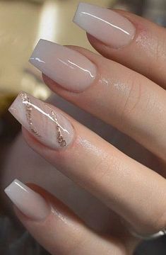 Gold Acrylic Nails, Simple Acrylic Nails, Coffin Nails Designs, Chic Nails