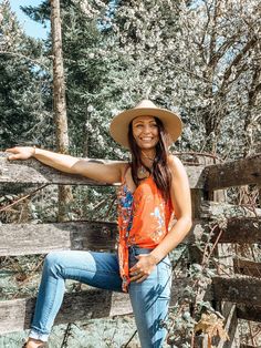 Tie front tanks are my favorite, then pair them with the perfect skinnies and a hat! Home | Country Sass LLC Spring Is In The Air, Cowboy Hats, Must Haves, My Favorite, Summer Outfits