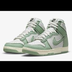 Nike Unisex Dunk Hi 1985 Dv 1143-300 Enamel Green Mens Size 10 Or Women's 11.5 Green High-top Sneakers With Rubber Waffle Outsoles, Green High-top Skate Shoes With Rubber Waffle Outsoles, Nike Green Lace-up High-top Sneakers, Urban Green High-top Sneakers With Cushioned Footbed, Nike Green High-top Sneakers, Nike Green High-top Sneakers With Cushioned Footbed, Green Nikes, Nike Shoes Women Fashion, Ombre Green