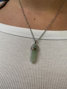 Green Aventurine is a crystal for grounding and stability. If you have a tendency to overthink or ruminate over situations and get stuck in your mind, green aventurine will help bring you back to your physical body and your connection to the Earth. Green Aventurine Aesthetic, Aventurine Eyes, Aventurine Aesthetic, Green Crystal Necklace, Green Aventurine Necklace, Aventurine Necklace, Jewelry Styles, Green Crystal, Green Necklace