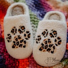 Preorder— Paw Print Leopard Sherpa Slippers - BFF Here Cowgirl Shoes, Leopard Slippers, Christmas Slippers, Yellow Smiley Face, Dog Things, Leopard Print Shoes, Best Valentine's Day Gifts, Cute Slippers, Comfortable Slippers