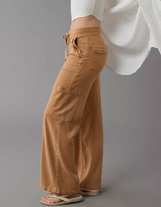 AE Dreamy Drape Linen-Blend Baggy Wide-Leg Cargo Pant Baggy Dress Pants, Beige Wide Leg Linen Cargo Pants, Baggy Wide-leg Linen Cargo Pants, Ward Robes, Linen Pants Outfit Ideas, Wide-leg Linen Cargo Pants With Pockets, Beige Wide-leg Linen Cargo Pants, Claire Core, Linen Cargo Pants