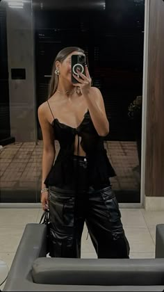 Night Out Bar Outfit, Nightout Outfit, Bar Fits, Party Outfits Night, Ootd Inspo, Elegante Casual