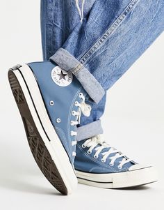 Chaussures par Converse Arrivée dans le panier : imminente Modèle montant Fermeture à lacets Griffe Converse All Star emblématique Œillets d'aération sur le côté intérieur Semelle extérieure et bout renforcé en caoutchouc vulcanisé Bande d'archive en caoutchouc Semelle concentrique antidérapante Converse Bleu, Star Branding, Cute Converse, Top Azul, Dr Shoes, Blue Converse