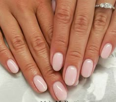 Stars Nails, Short Oval Nails, Bridal Manicure, Shellac Nails, Oval Nails, Neutral Nails, Bridal Nails, Classy Nails, Chic Nails