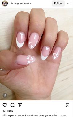 Disney Nails White, Disney Nails 2023, Disney French Tip Nails, Disney Themed Nails Acrylic, Summer Disney Nails, Trip Nails, Disney World Nails, Disney Themed Nails, Mail Inspo