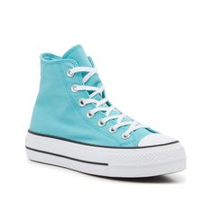 Converse-Chuck Taylor All Star High Top Platform Sneaker - Women's Casual looks get a trendy update with the Chuck Taylor All Star platform sneaker from Converse. This high-top features a bright hue, playful details along the backstay, and a flatform midsole to complement any outfit. Preppy Converse Shoes, Cute Colorful Shoes, Teal Converse Outfit, Teal Converse, Cute Converse Shoes, Cute Converse, Trendy Shoes Sneakers, High Top Converse, Blue Converse