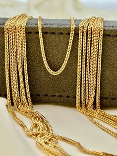 14k Gold Franco chain, 20 inches,  2.110 gr ,1.5 mm . 14k Gold Franco chain,  22 inches,  2.32 gr , 1.5 mm . 14k Gold Franco chain, 23.5 inches , 2.47  gr , 1.5 mm. Premium spring ring Hook for added safety! Priced to sell! Compare our prices to other similar sellers! Arrives in a GIFT BOX and includes FREE SHIPPING within the USA and Canada. International shipping is available at the most economical rates on ETSY. I HAVE BEEN IN THE JEWELRY BUSINESS ALL MY LIFE. I am a second -generation family 14k Gold Wheat Chain Necklace Gift, Men's Necklace Gold, Gold Necklace For Men, Ring Hook, Real Gold Chains, Mens Cross Necklace, Gold Jewelry Gift, Best Gifts For Him, Real Gold Jewelry