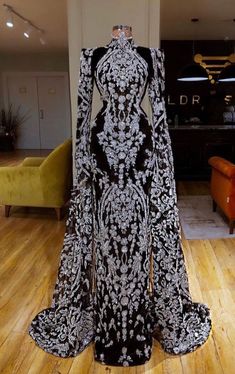 Abaya Inspiration, Valdrin Sahiti, Long Sleeve Maxi Dresses, Eid Dress, Pageant Gown, Classy Gowns, Maxi Dresses For Women, Maxi Dress Collection, Fancy Gowns