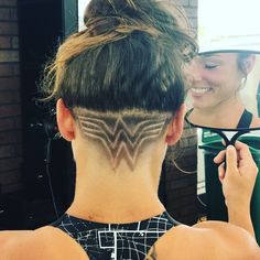 wonder woman haircut Undercut Wedding Hair, Side Cut Hairstyles, Hairstyle Pictures, Superman Wonder Woman