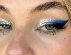 Midnights Era Tour Makeup, Midnight Make Up Look, Navy Blue And Gold Eyeshadow Looks, Midnights Ts Makeup, Gold Blue Eye Makeup, Midnights Makeup Look, Blue Eye Makeup Brown Skin, Cinderella Aesthetic Makeup, La La Land Makeup