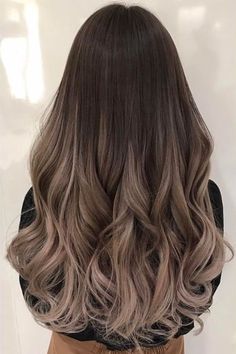 Types Of Hair Color, Brown Hair Looks, Balayage Blonde, Gorgeous Hair Color, Long Hair Color, Brown Hair Balayage, Brown Blonde Hair, Ombre Hair Color, Brown Hair With Highlights