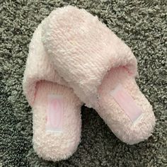 Ladies Pink Slipper, Nwot, Textile Upper All Man Made, Smoke Free Home Cozy Pink Synthetic Slippers, Ladies Slippers, Pink Slippers, Womens Slippers, Slippers, Women Shoes, Pink, Women Shopping, Color