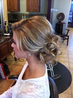 Mother Of The Bride Hair, Hair Upstyles, Wedding Guest Hairstyles, 2015 Hairstyles, Hair Done, Long Hair Updo, Penteado Cabelo Curto, Wedding Hair And Makeup, Great Hair